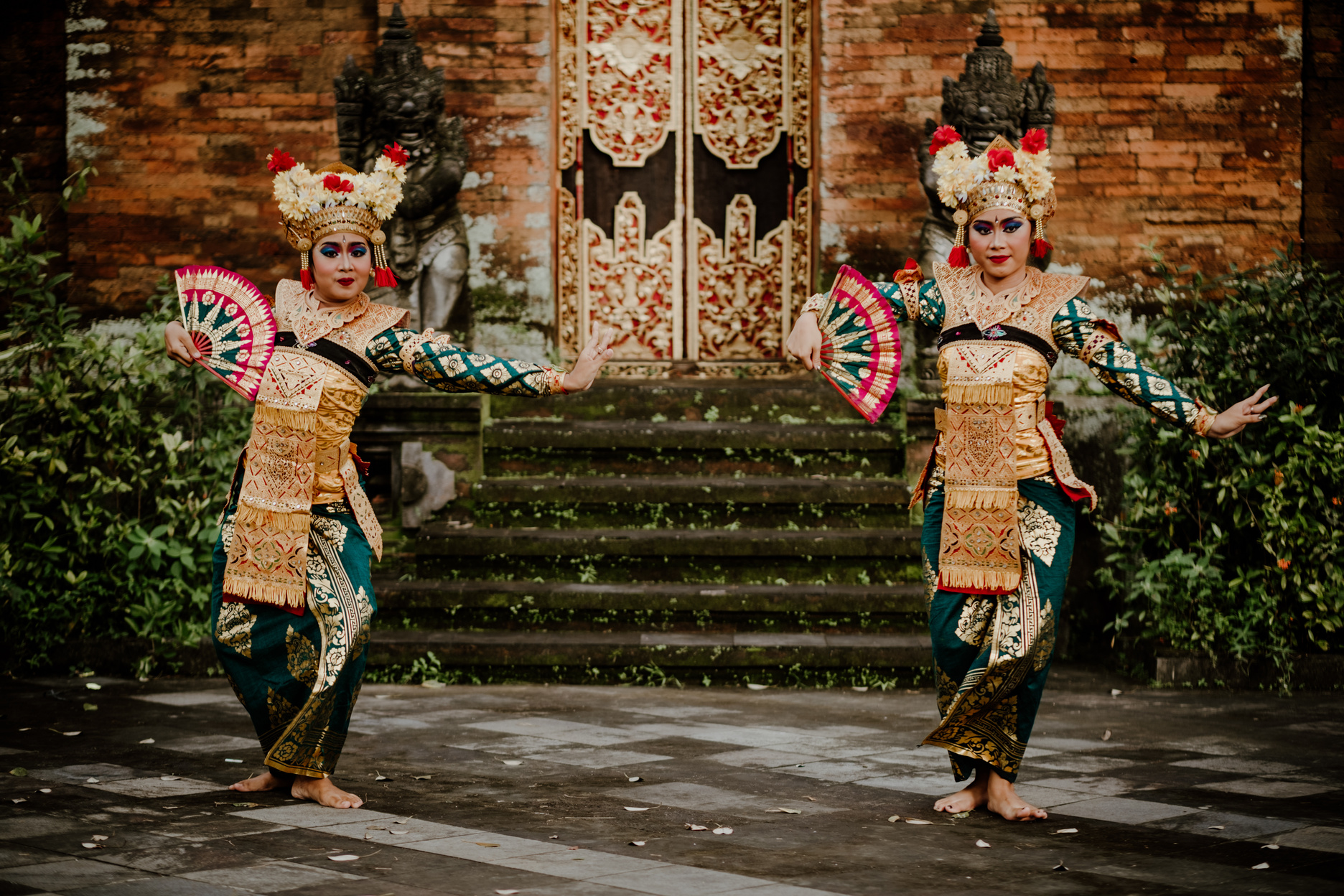 Women Dancing in Traditional Balinese Costume